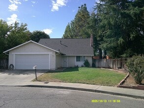 Building Photo - 725 Devonshire Ct
