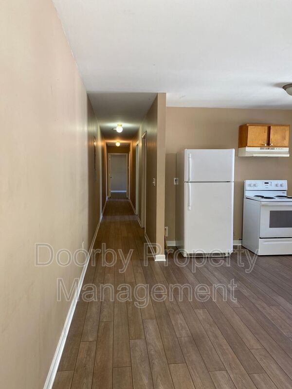 Building Photo - 2309 Wheeler Ave