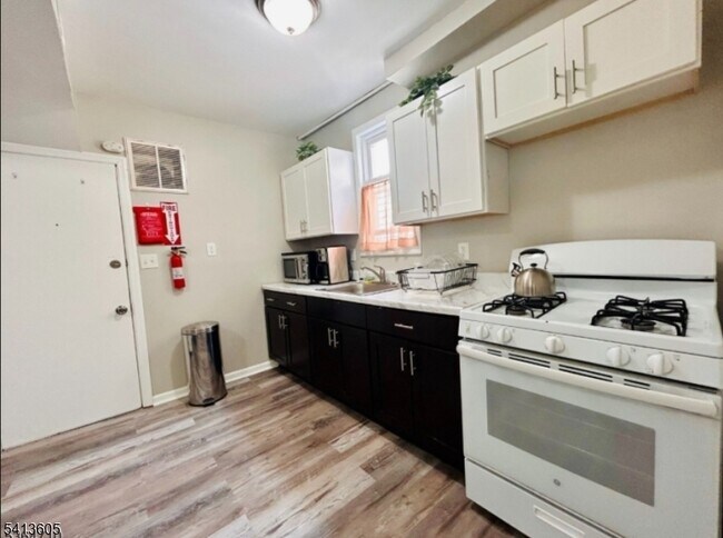 Foto del edificio - 123 N 15th St