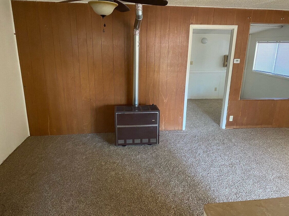 Foto del edificio - 1 bedroom 1 bath 900 sq ft home located in...