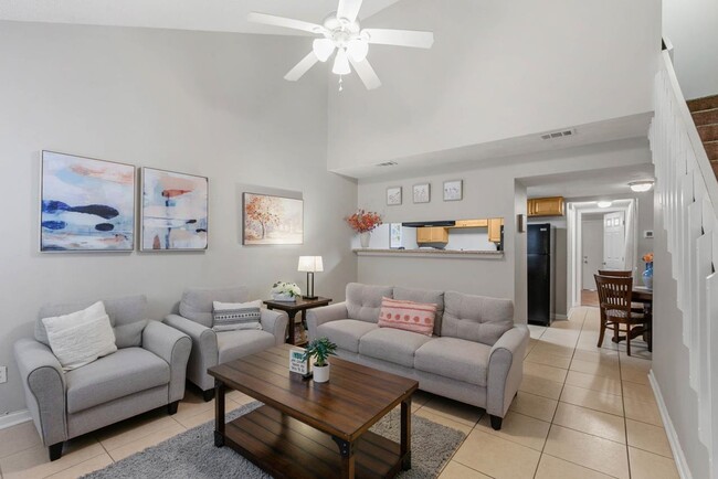 Foto del edificio - 2200 Sandpiper St