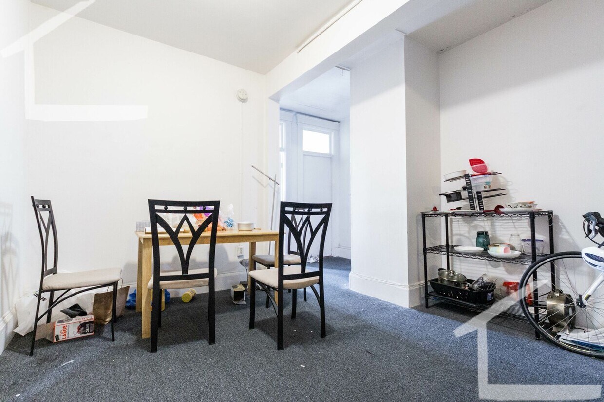 4bed in Allston available on 9/1 - 4bed in Allston available on 9/1