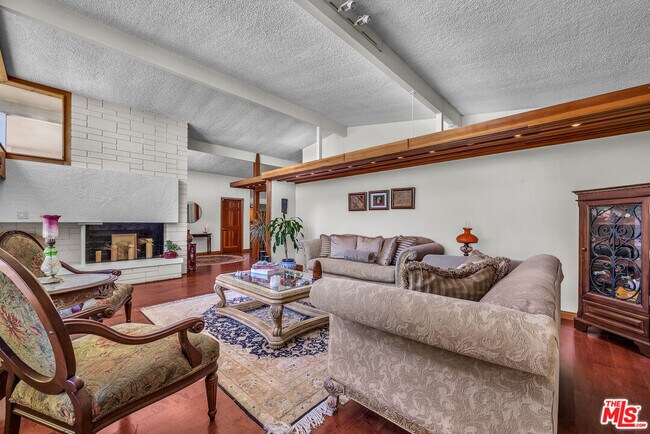 Building Photo - 3447 Vista Haven Rd