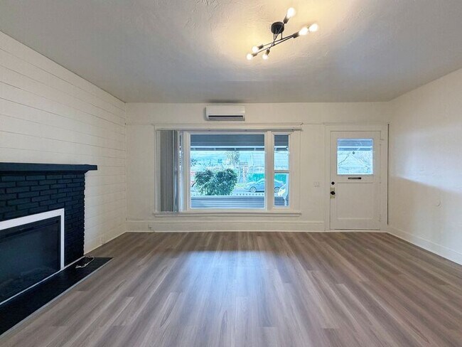 Photo - 577 Madison St Apartment