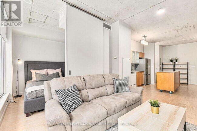 Photo du bâtiment - 383-383 Cumberland St