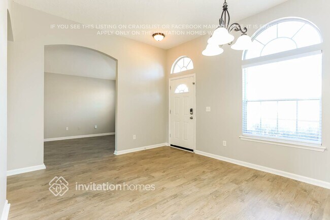 Building Photo - 9220 Hawks Point Dr