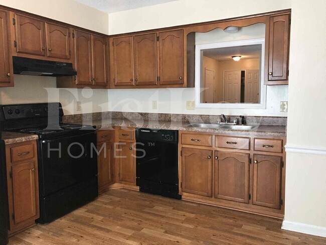 Foto del edificio - 3926 Oak Branch Cir W