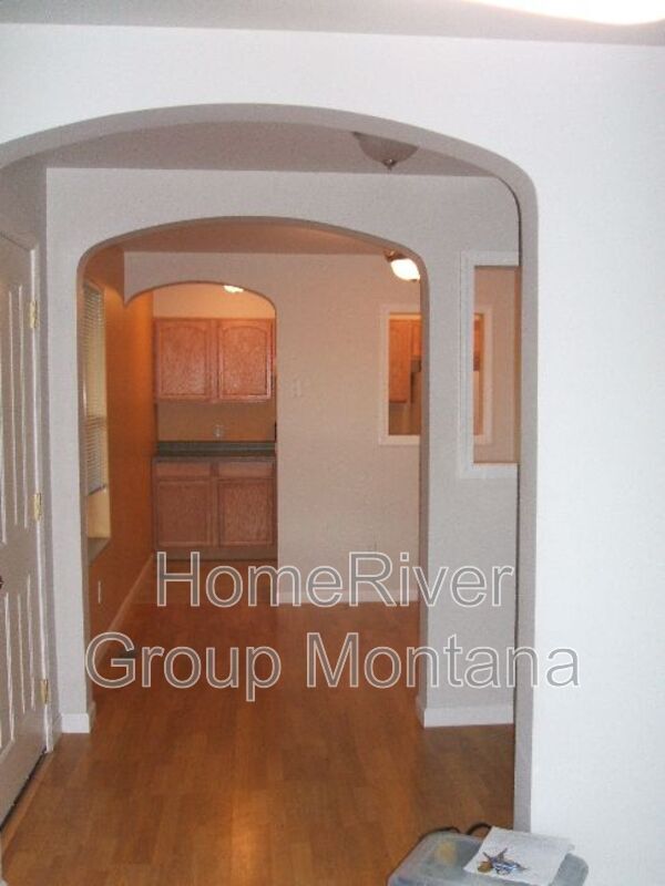 Foto del edificio - 110 N Grant St