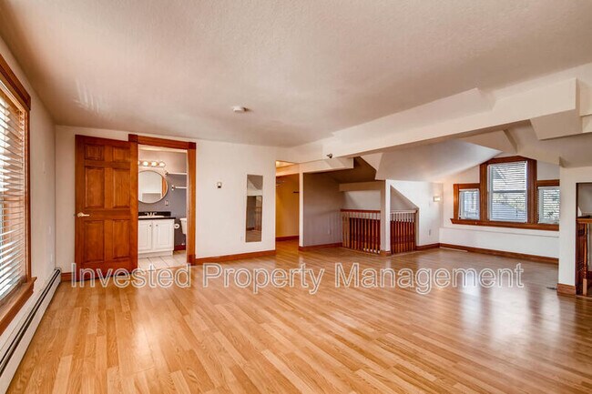 Foto del edificio - 3249 W Fairview Pl