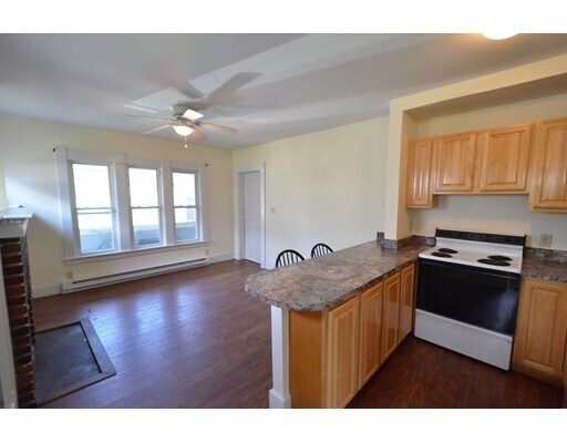 Foto del edificio - 272 Greenwood St