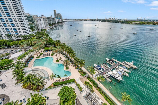 Foto del edificio - 1500 Bay Rd