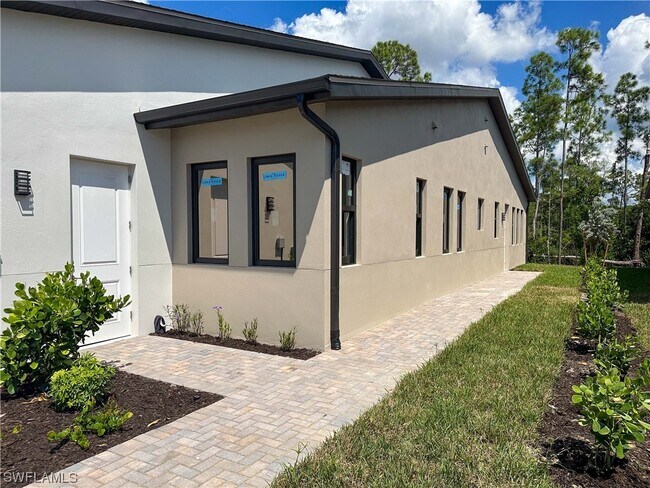 Building Photo - 5826 Jasper Way