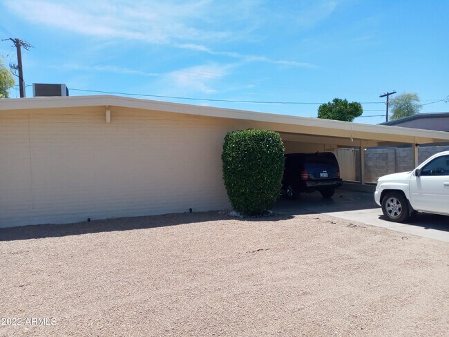 Building Photo - 12434 N Escobar Way
