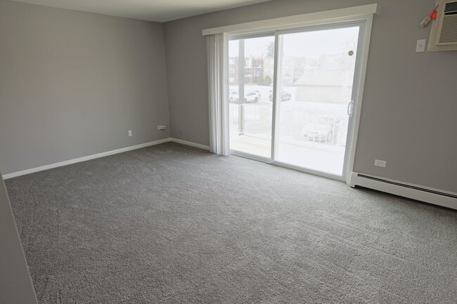 Building Photo - 12630 S Alpine Dr