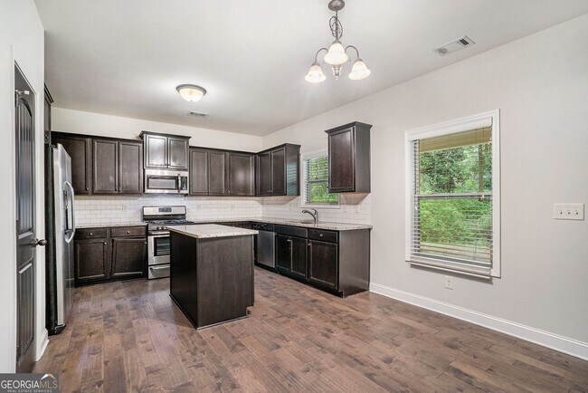 Foto del edificio - 139 Tara Blvd