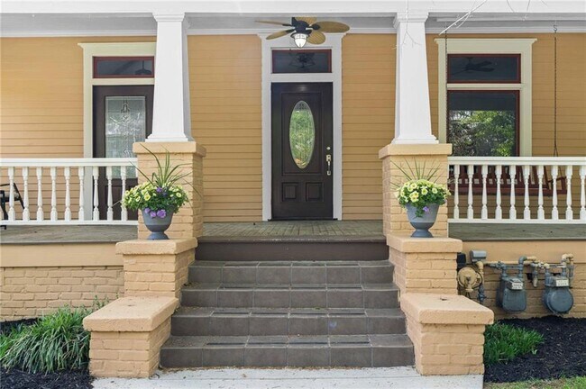 Foto del edificio - 302 Murray Hill Ave NE