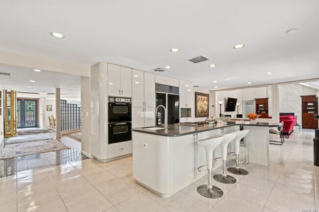 Foto del edificio - 433 Cold Spring Rd