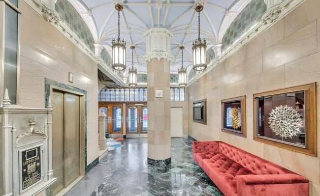 Building Photo - 1 bedroom in Dallas TX 75201