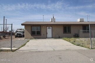 Building Photo - 9145 Begonia Pl