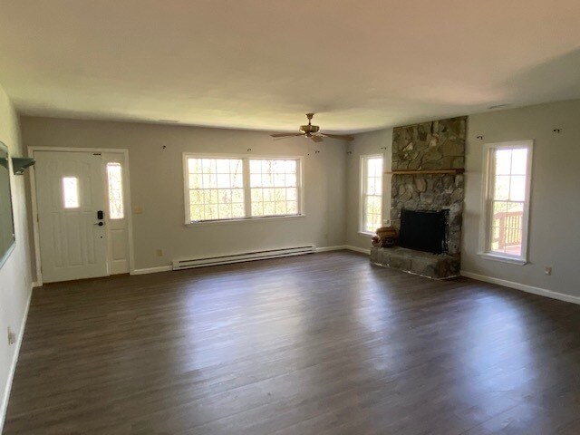 Building Photo - 1306 Bell Mountain Rd