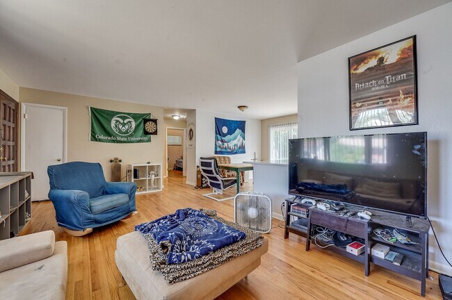 Foto del edificio - Lovely 4 Bed 2 Bath Ranch-Style House in Fort Collins!