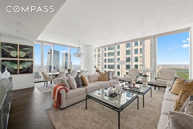 Building Photo - 217 W 57th St