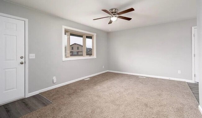 Foto del edificio - Beautifully Remodeled 2 Bed 1 Bathroom Home!