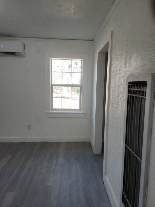 Foto del edificio - 720 Cooper Rd