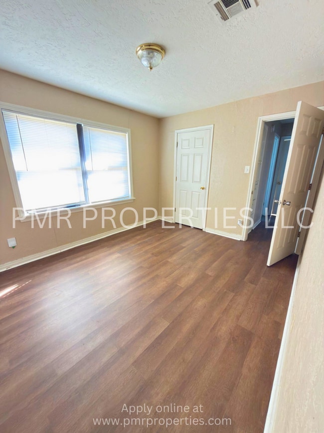 Foto del edificio - 2 Bedrooms/1 Bathroom House