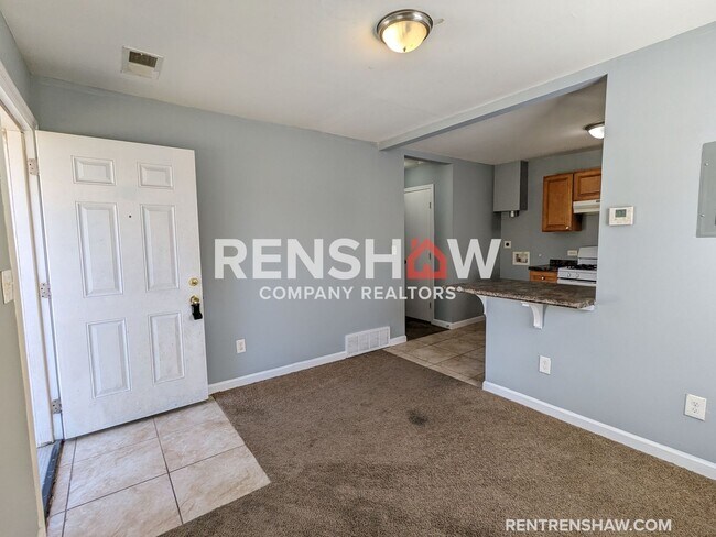 Foto del edificio - 2457 Hale - Renovated - Duplex - Binghampt...