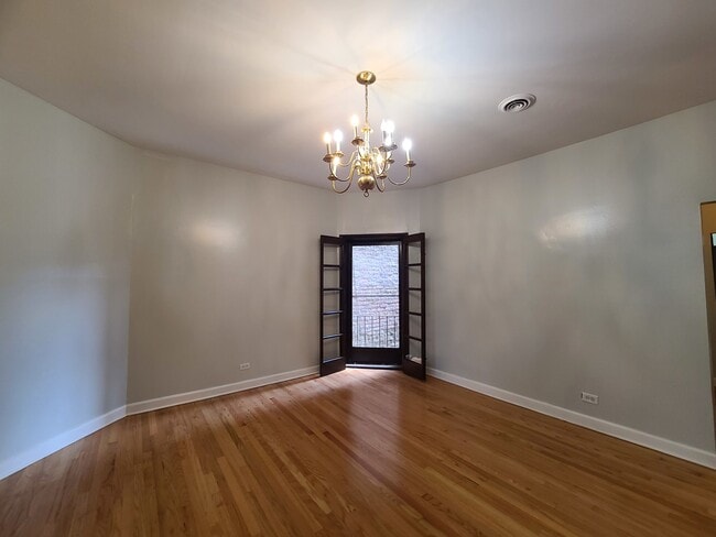 Foto del edificio - 1533 W Highland Ave