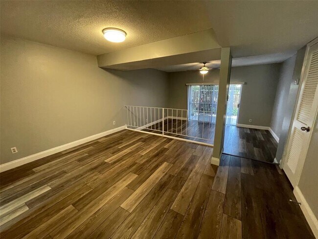 Foto del edificio - 200 St Andrews Blvd