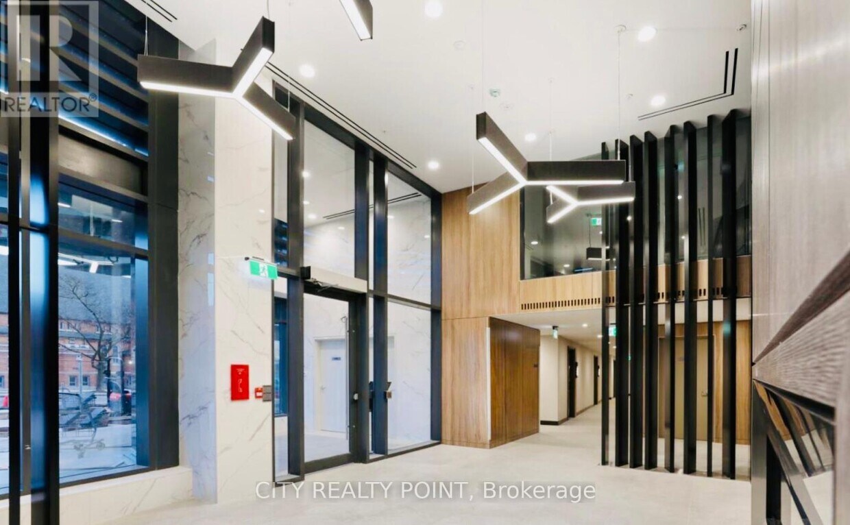 25252525 Bathurst St, Toronto, ON M6B 2Y9 House for Rent in Toronto