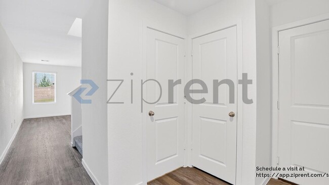 Building Photo - 3104 Nori Shores Dr