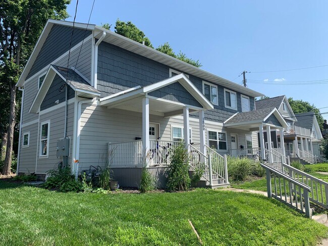 Building Photo - 1509 Rollins Ave SE
