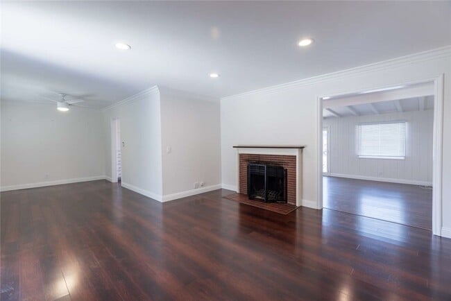 Foto del edificio - 2157 Rural Ln