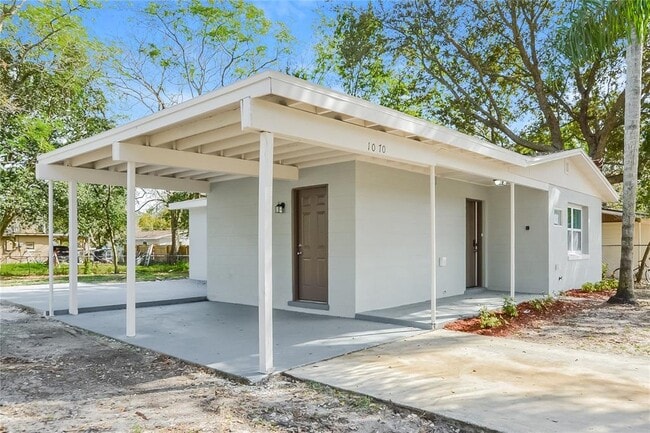 Building Photo - 1070 Emerald Dr