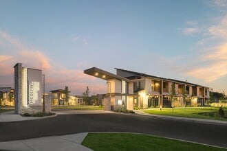 Building Photo - Modern Craftsman - Ten Mile