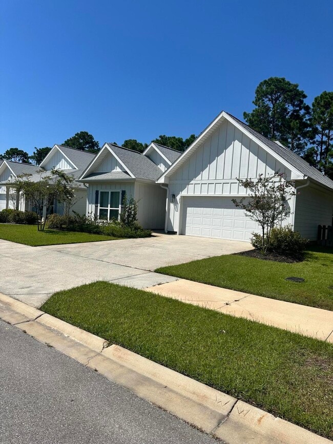 Foto del edificio - 207 Sea Eagle Ln