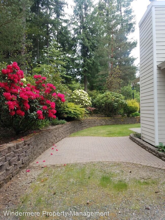 Foto del edificio - 3 br, 2.5 bath House - 7294 SE Snowy Way