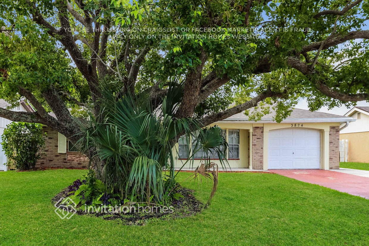 Foto principal - 3824 Sail Dr