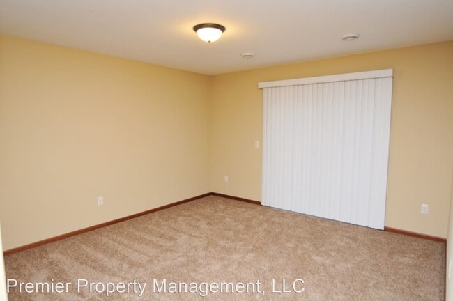 Building Photo - 2176 Liberty Glen Loop