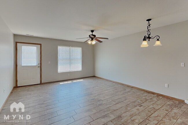 Foto del edificio - 2552 W Delmar St
