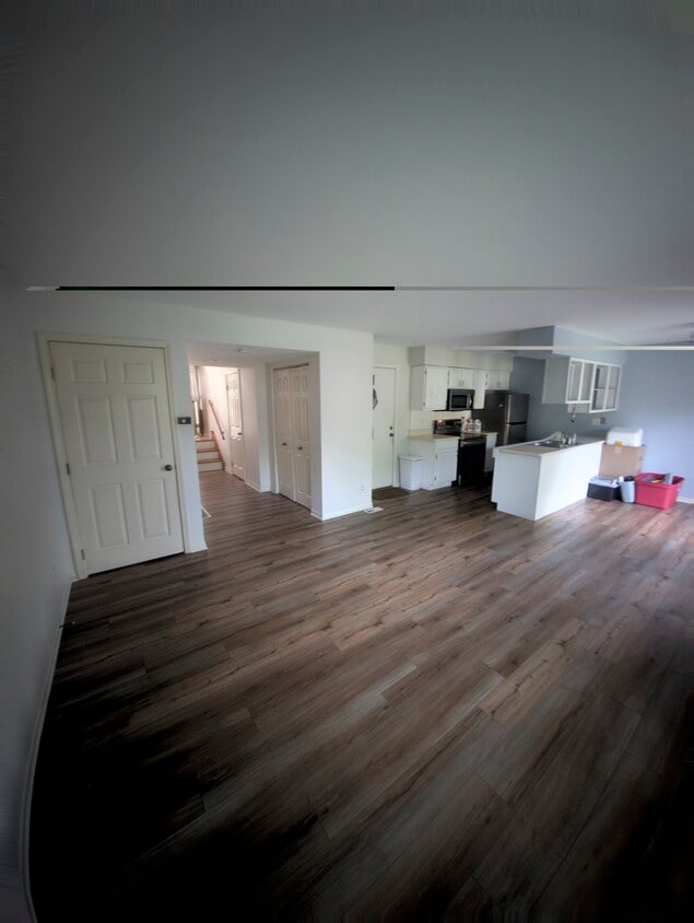 Living room - 324 Lexington Ave