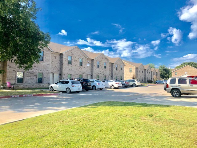 Primary Photo - Graham Street Townhomes