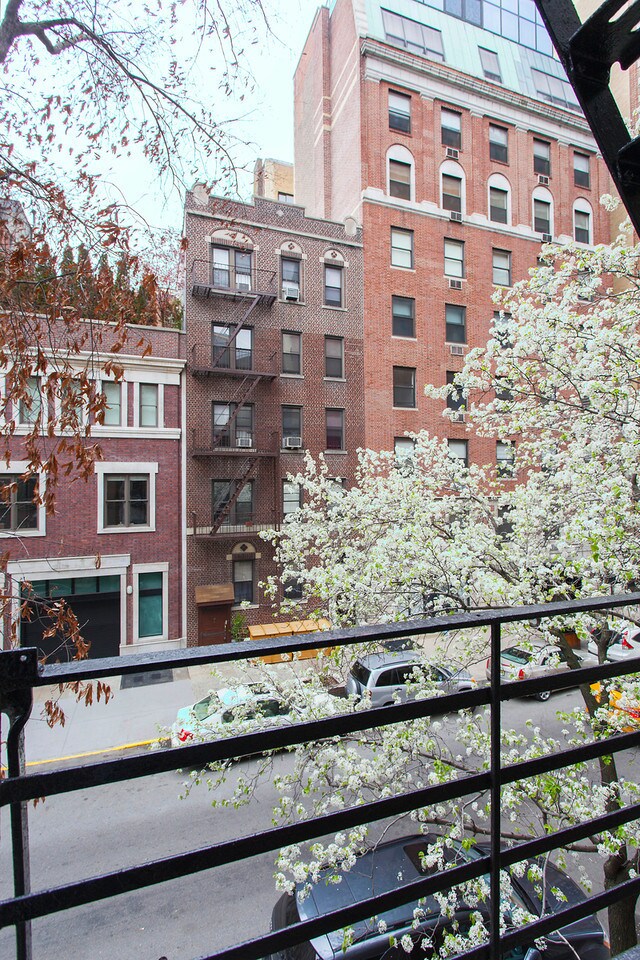 Foto del edificio - 119 East 83rd Street