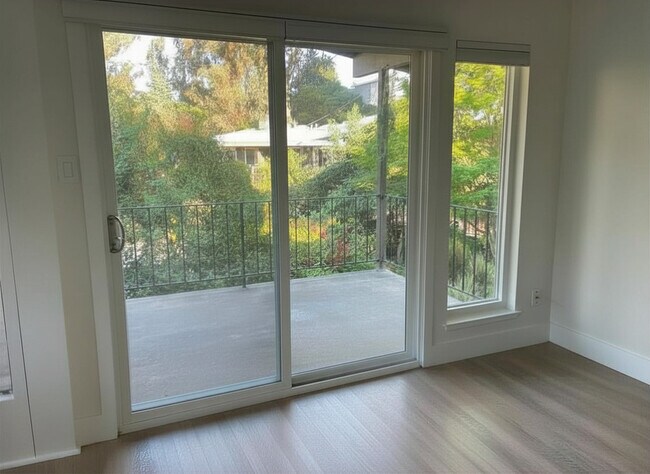 Foto del edificio - 1411 Casa Buena Dr