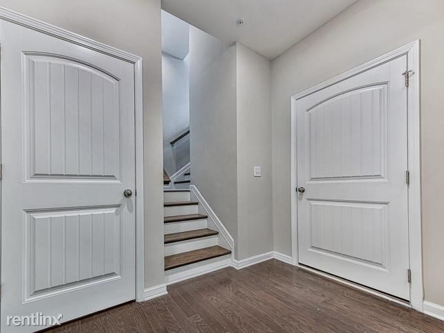 Building Photo - 4 br, 3 bath House - 106 i Grand Approach ...