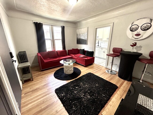 Building Photo - 4052 Tyler St