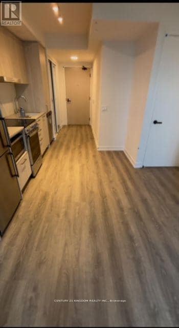 Building Photo - 195 Commerce St